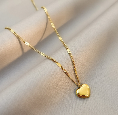 Collar con Colgante de Corazón