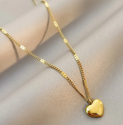Collar con Colgante de Corazón
